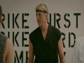 Võ Đường Cobra Kai (Phần 2) Tập Tập 01