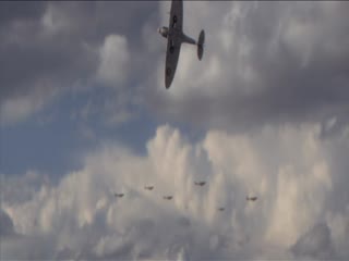 Máy Bay Ném Bom Full