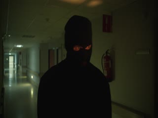 Phim Giữa Hai Đường Ray (Phần 4) Tập 8