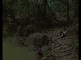 Trong Lòng Đất Full